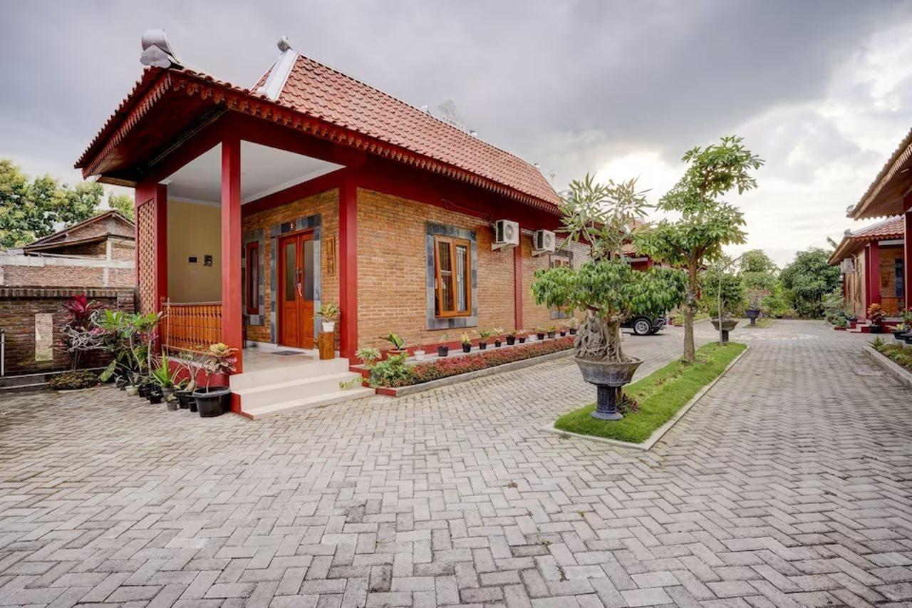 Super Oyo Collection O 90265 Cempoko Mulyo Homestay Syariah Tugu Exterior photo